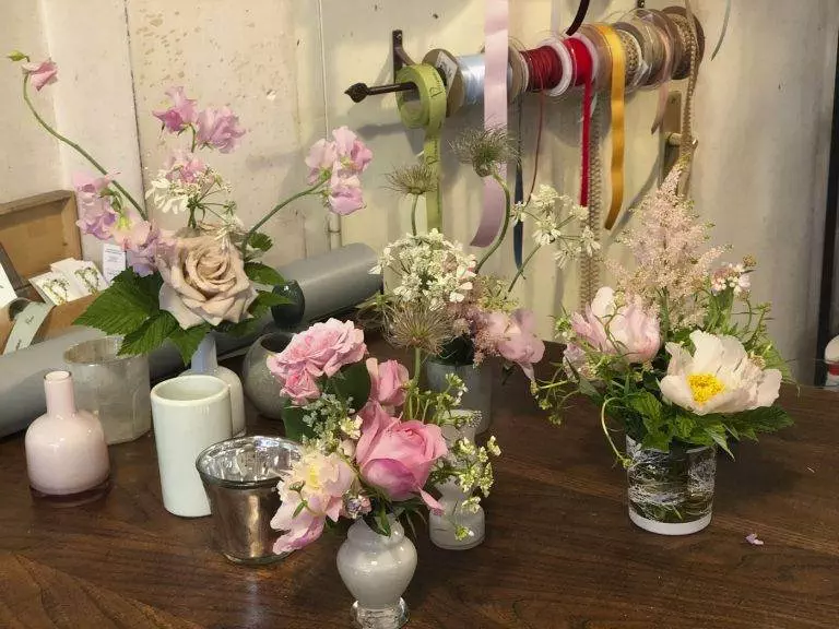 cours-art-floral-paris-bouquets-arrangement