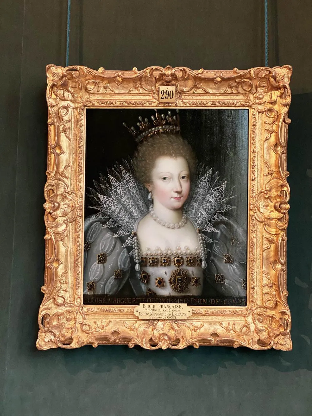 une-bonne-maison-chantilly-chateau-portrait-2