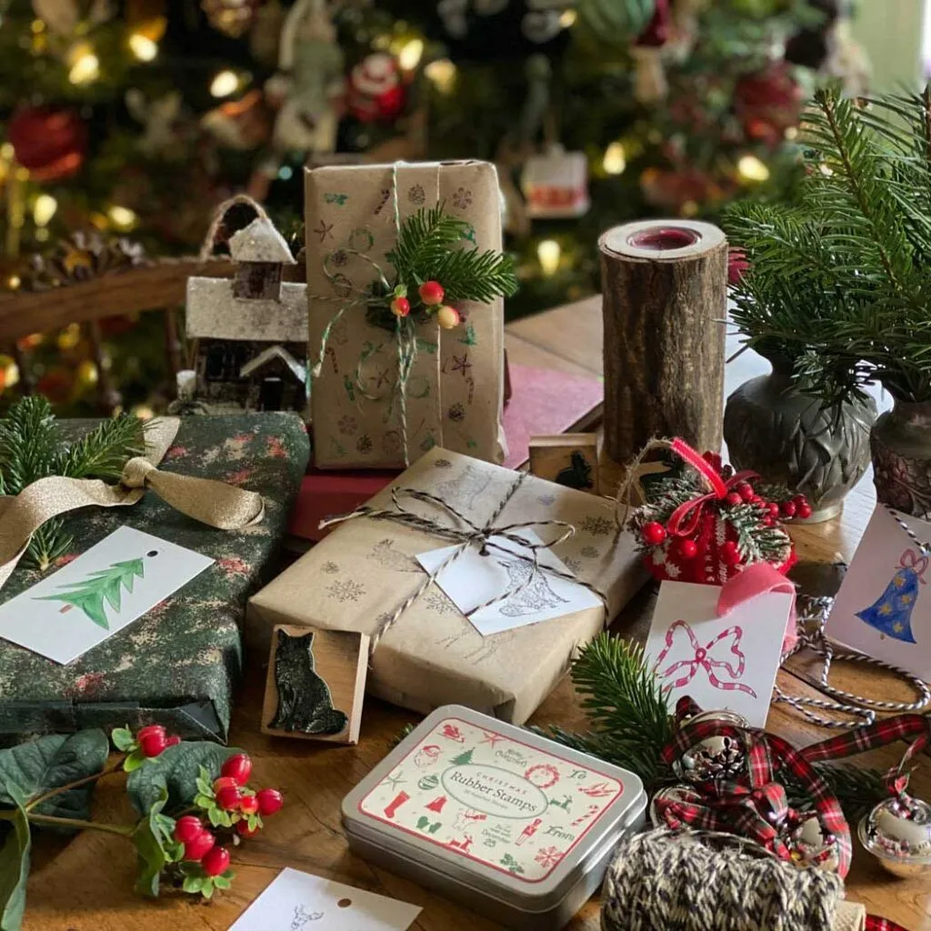 christmas-wrapping-noel-cadeaux-papier-emballage-s