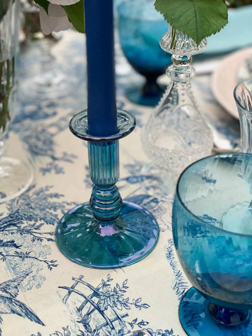 table estivale toile de jouy roses dior-32