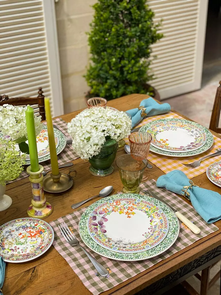 table estivale giverny summer country style tablescape-37