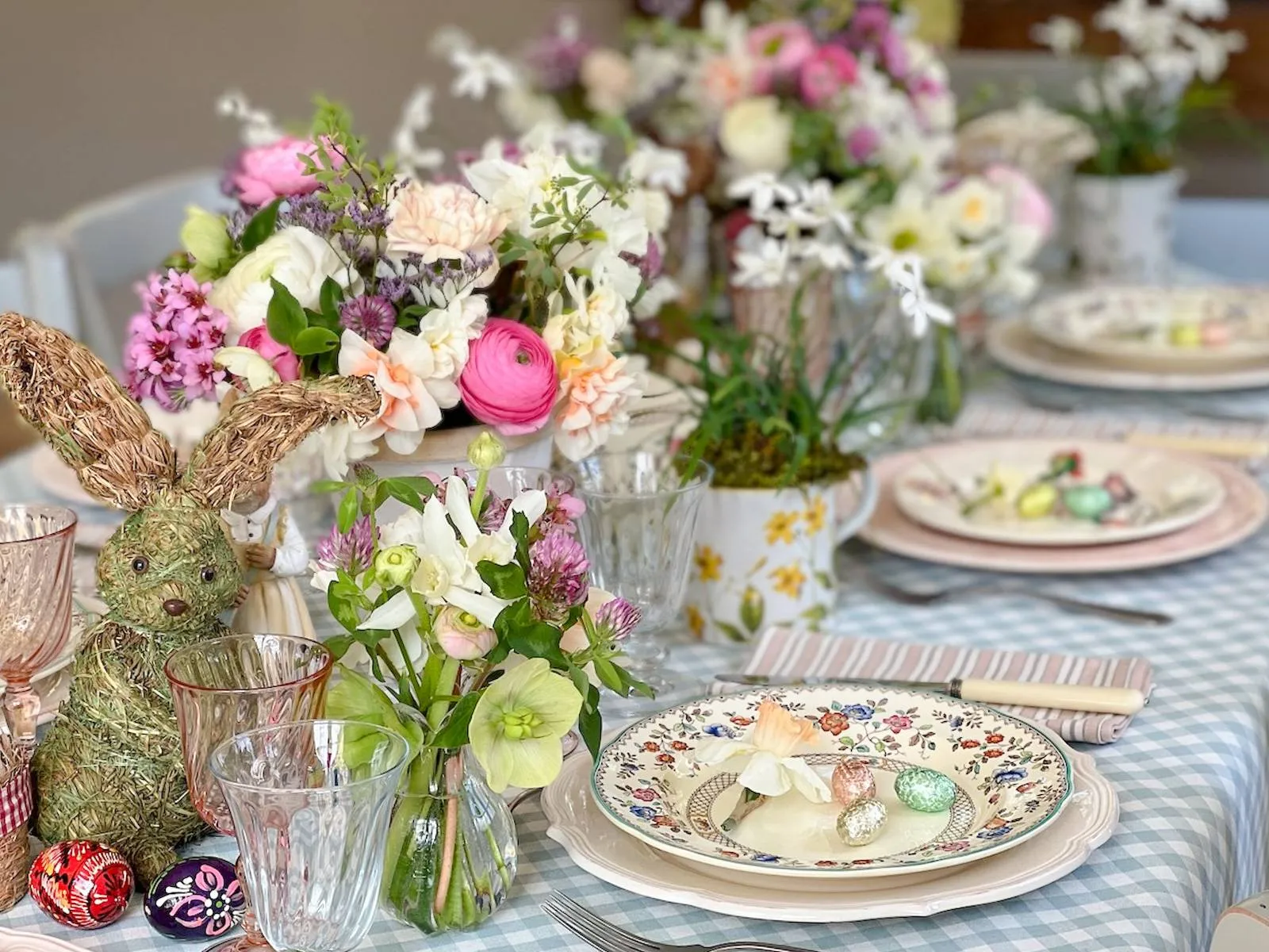 dresser jolie table Pâques chic Easter tablescape-209