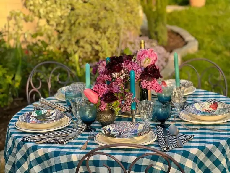 tulip tablescape table jardin du palais pierre frey-47