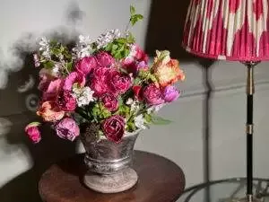 tulip bouquet tulipes French countryside-36