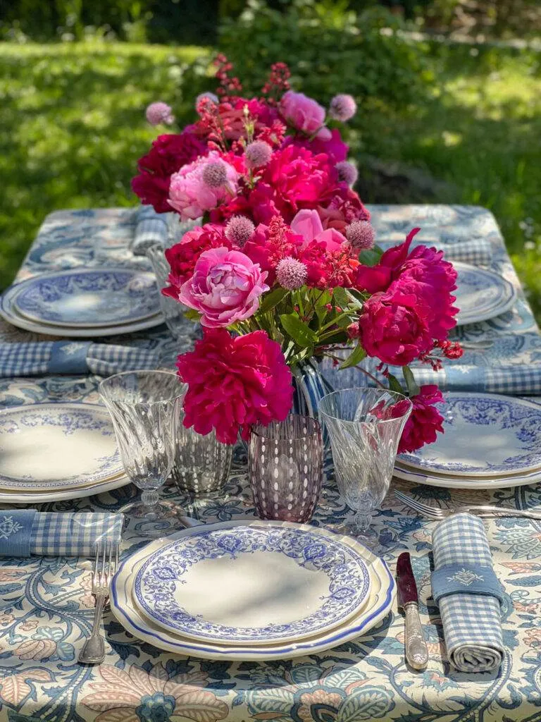 Dresser table printemps pivoines spring table setting peonies-41