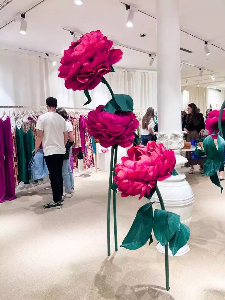 Sézane fleurs Le Bon Marché