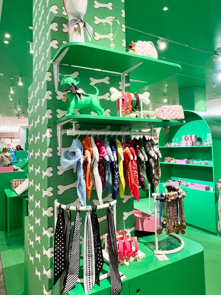 pop-up chiens Le Bon Marché-04