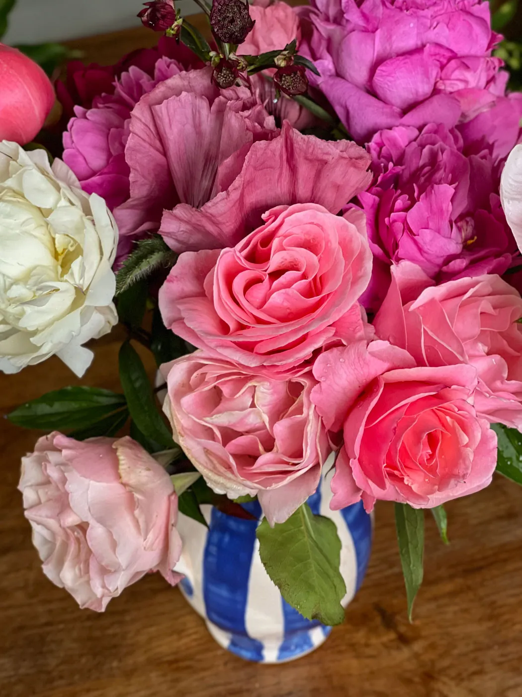 bouquet roses pivoines pavots-18