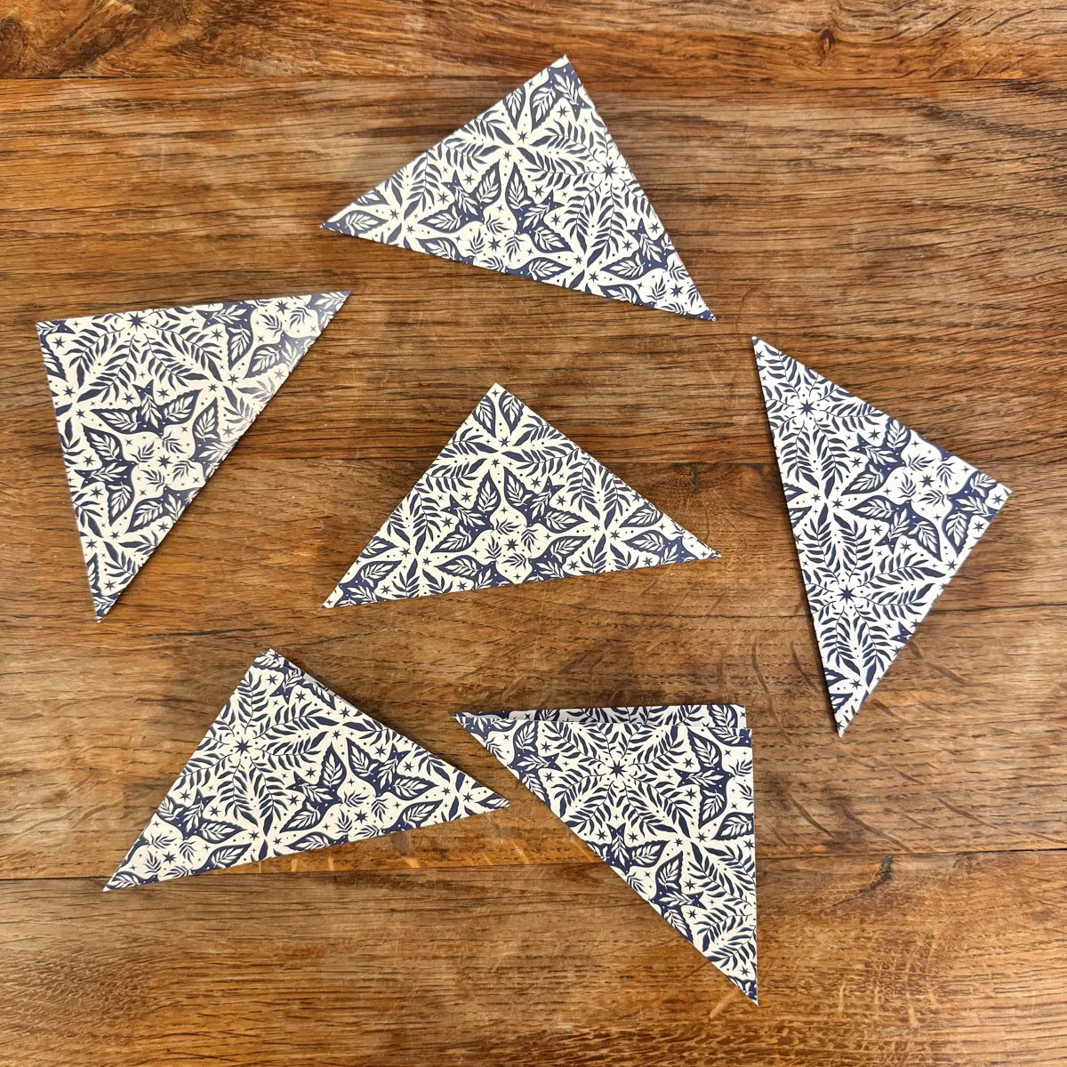 décoration Noël étoiles en papier 3D